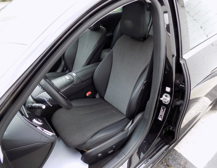 Mercedes-Benz Třídy E 14