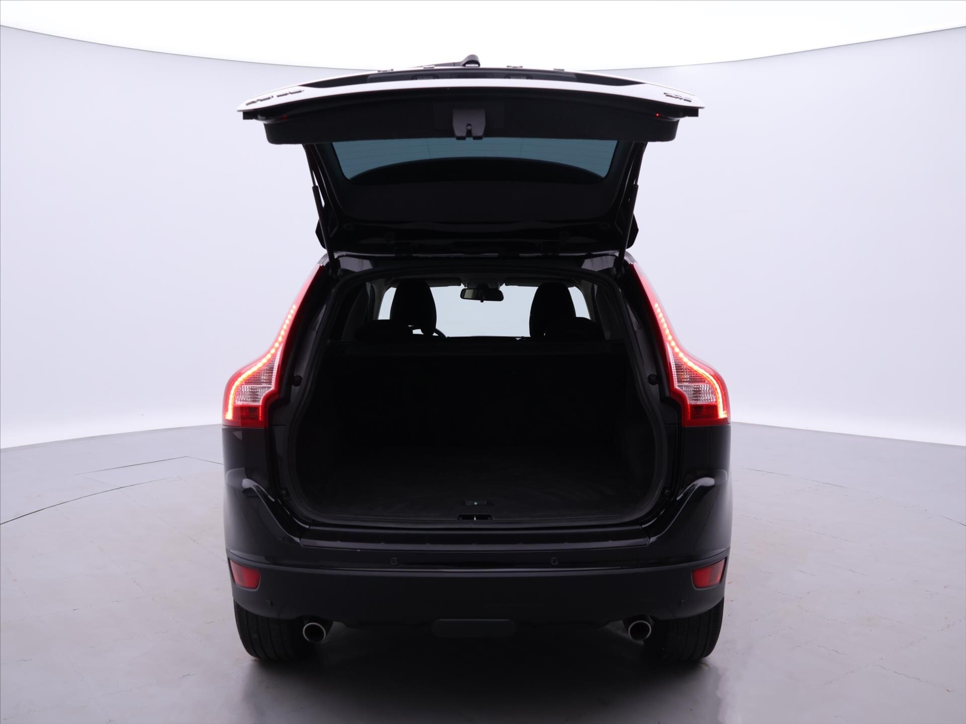 Volvo XC60 SUV / Terénní 2,4 l 120 kw