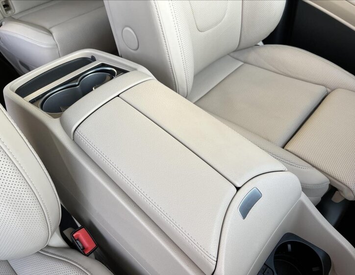 Mercedes-Benz Třídy V MPV 2,0 l 174 kw