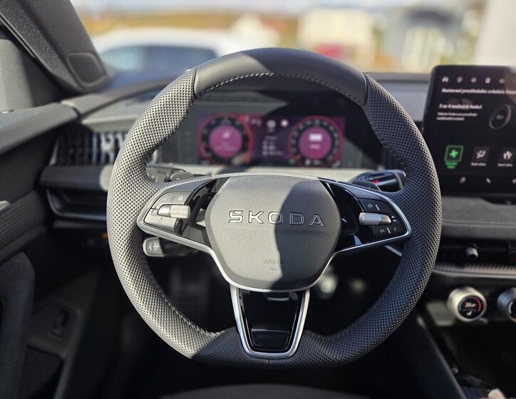 Škoda Superb Kombi 2,0 l 142 kw