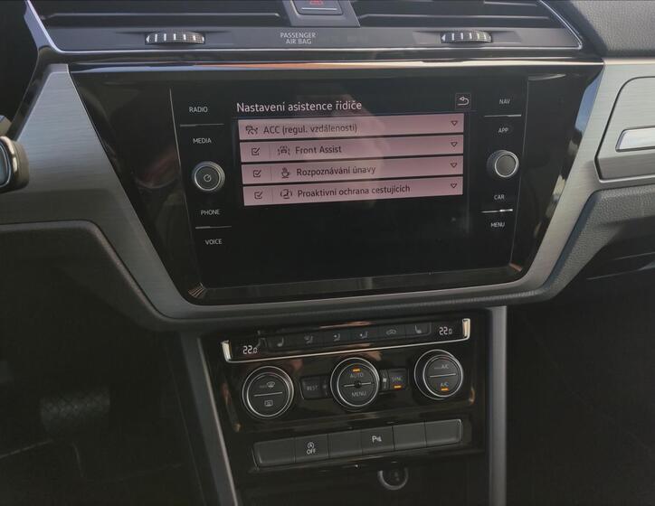 Volkswagen Touran 12