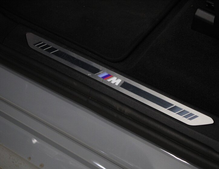 BMW X5 SUV / Terénní 3,0 l 210 kw