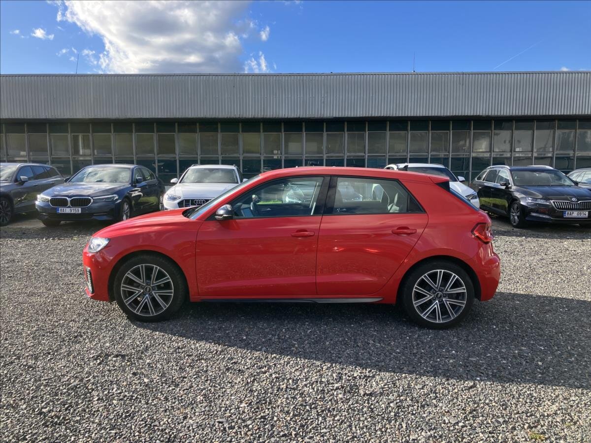 Audi A1 Hatchback 999,0 70 kw