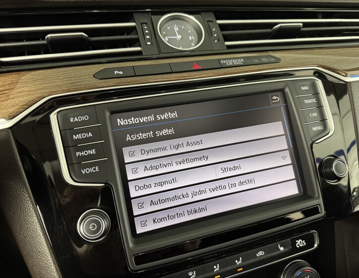 Volkswagen Passat 34