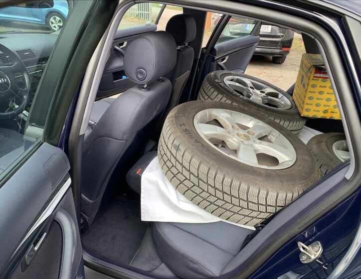 Audi A4 Sedan / Limuzína 1,9 l 74 kw