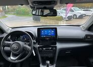 Toyota Yaris Cross 18