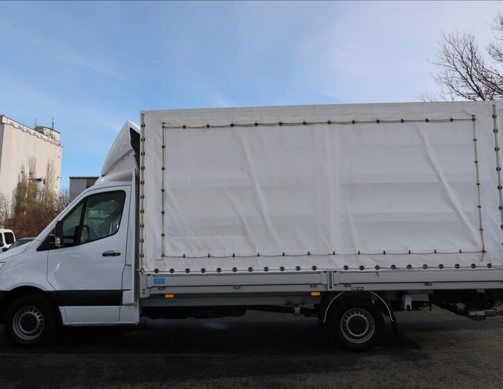 Mercedes-Benz Sprinter 6