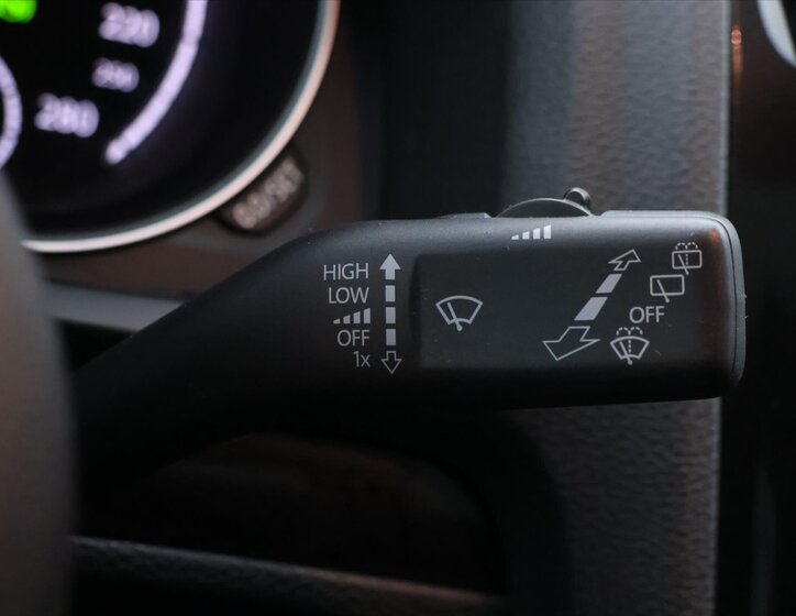 Volkswagen Scirocco Kupé 2,0 l 110 kw