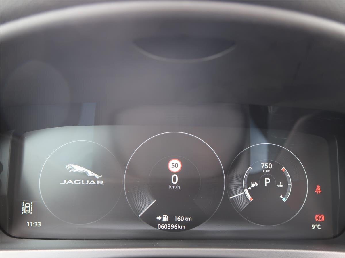 Jaguar F-Pace SUV / Terénní 3,0 l 280 kw