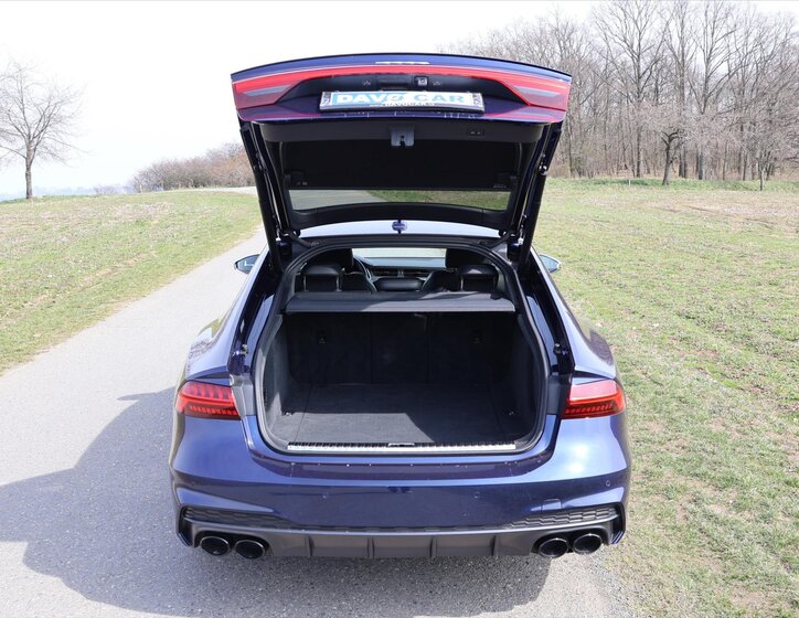 Audi S7 Hatchback 3,0 l 253 kw
