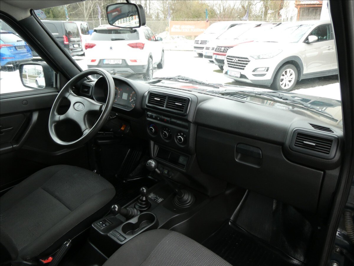 Lada Niva Ostatní 1,7 l 61 kw