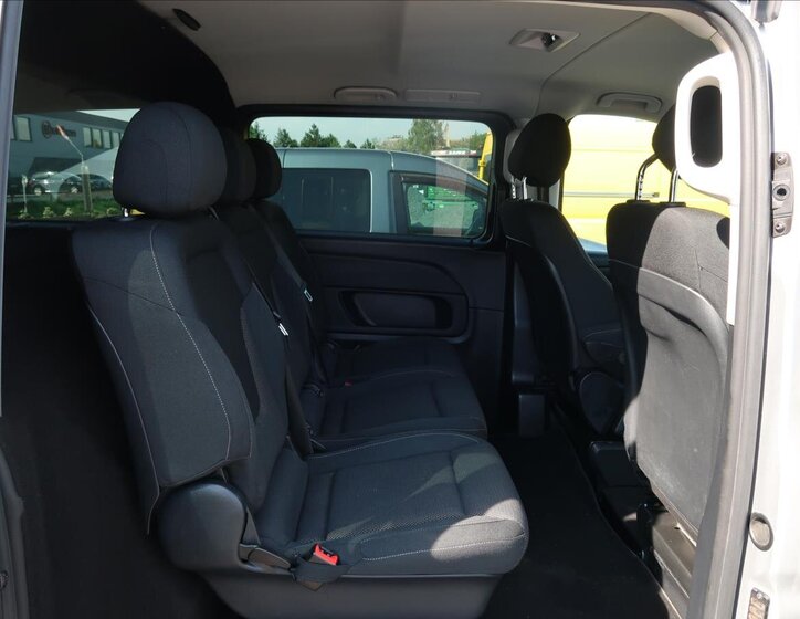 Mercedes-Benz Vito 20