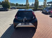 Toyota Aygo Hatchback 998,0 53 kw