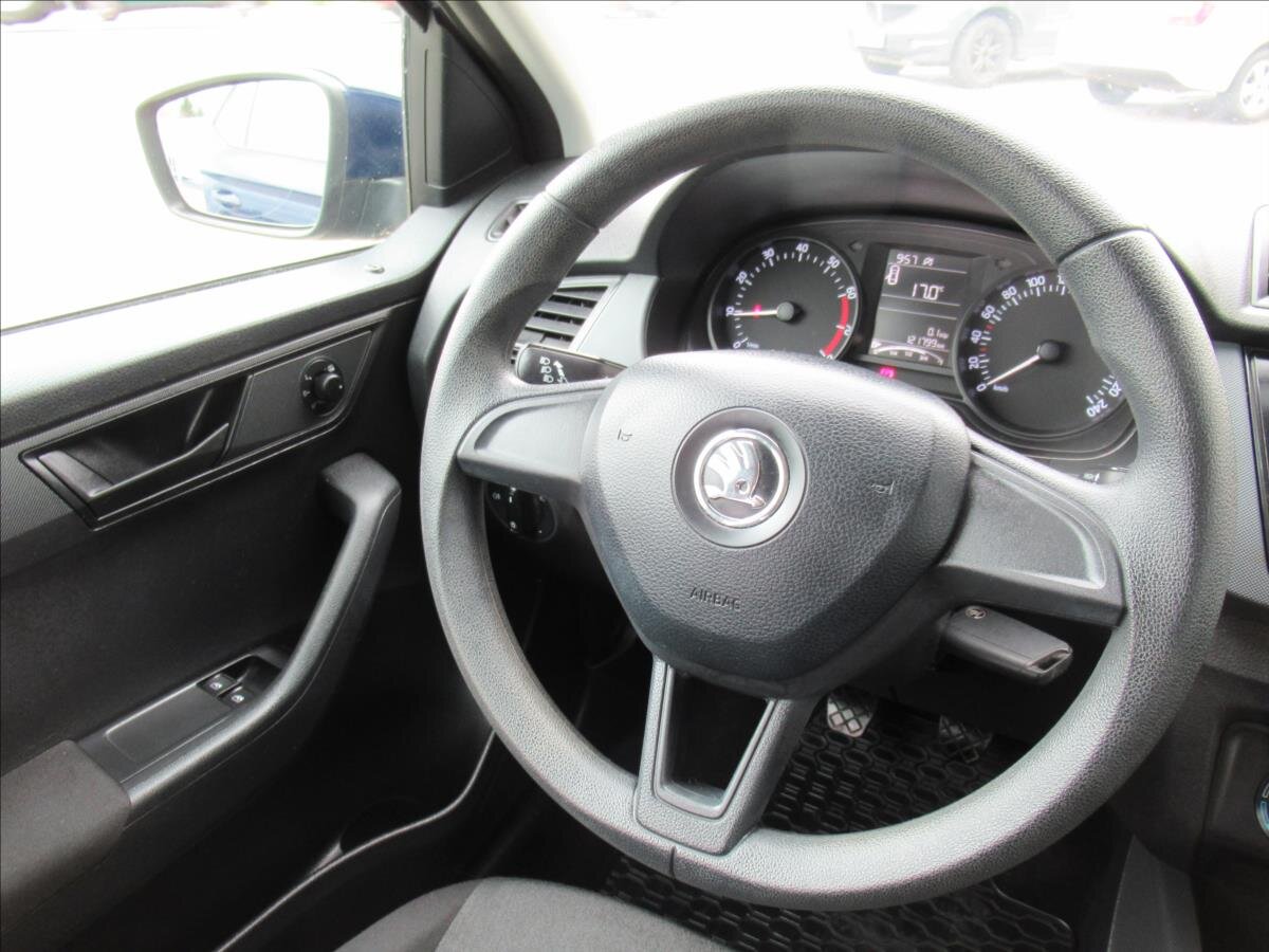 Škoda Fabia Hatchback 999,0 44 kw