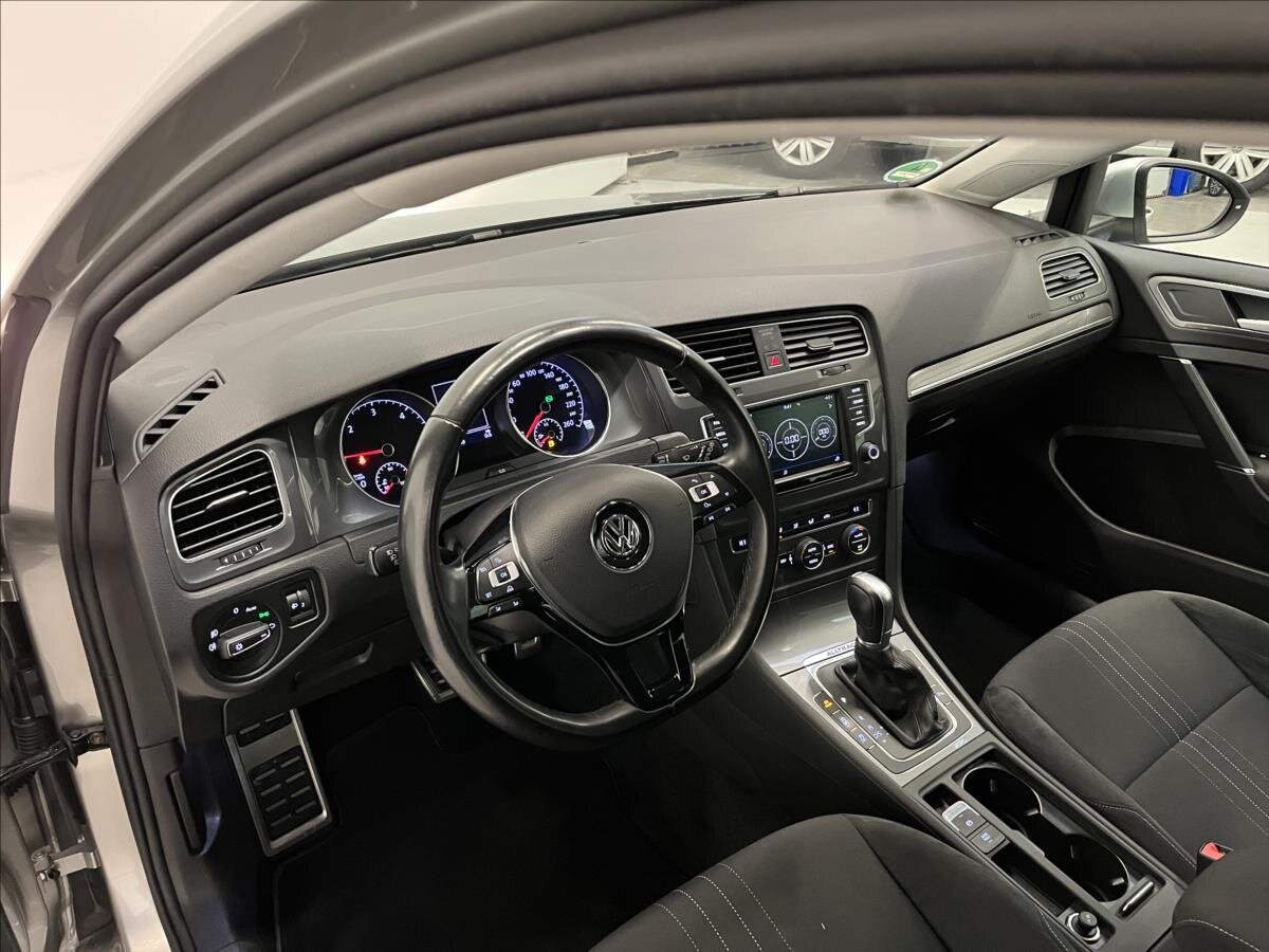 Volkswagen Golf Kombi 2,0 l 135 kw