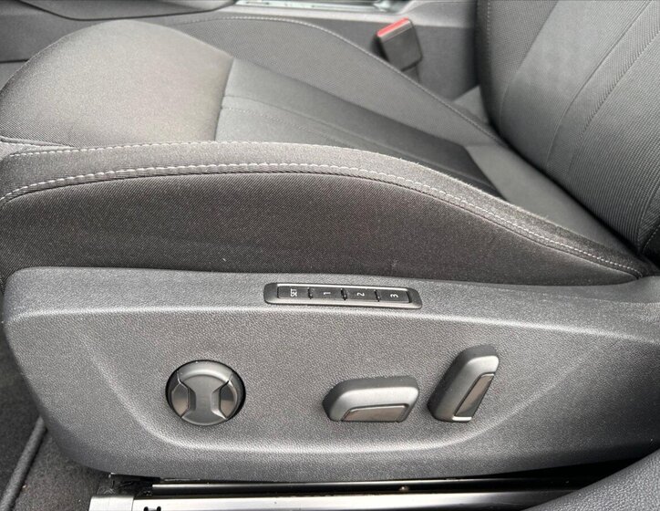 Škoda Octavia Kombi 2,0 l 85 kw