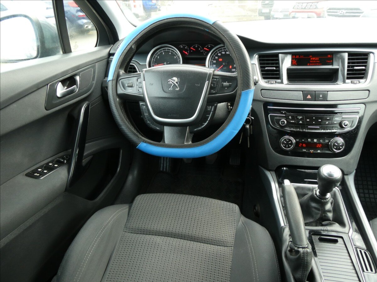 Peugeot 508 Sedan / Limuzína 1,6 l 115 kw