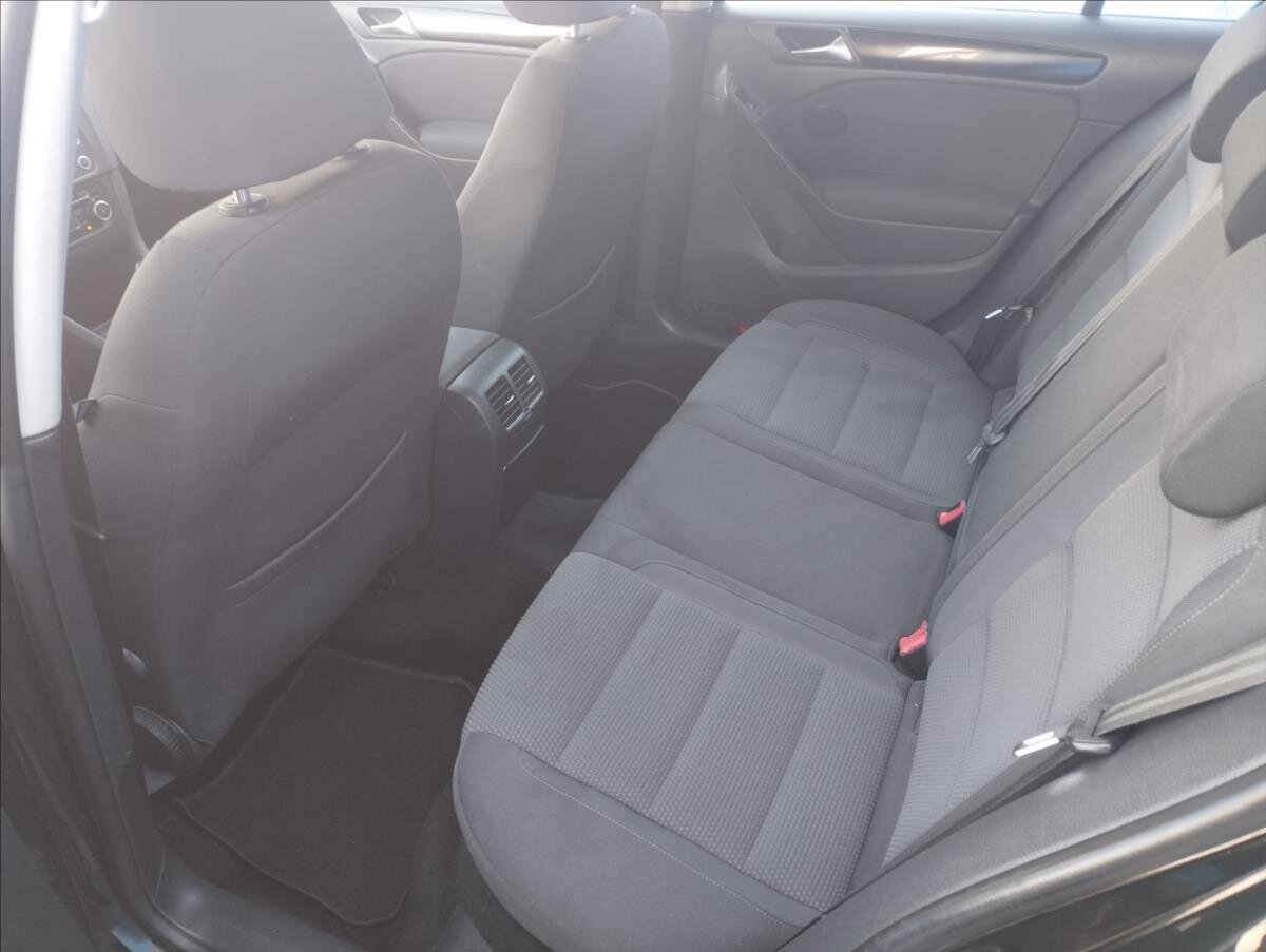 Volkswagen Golf Hatchback 1,4 l 90 kw