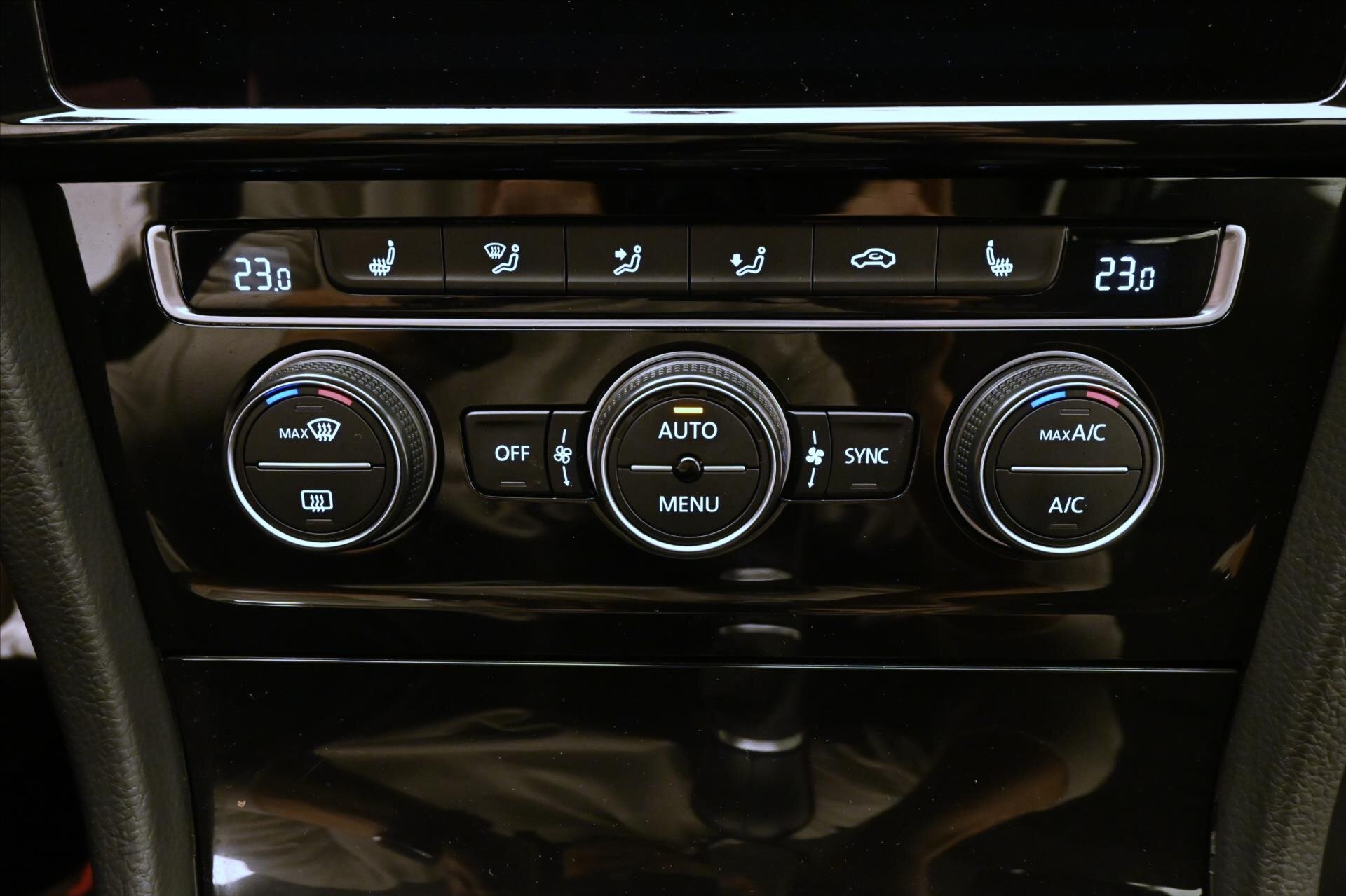 Volkswagen Golf Kombi 1,6 l 85 kw