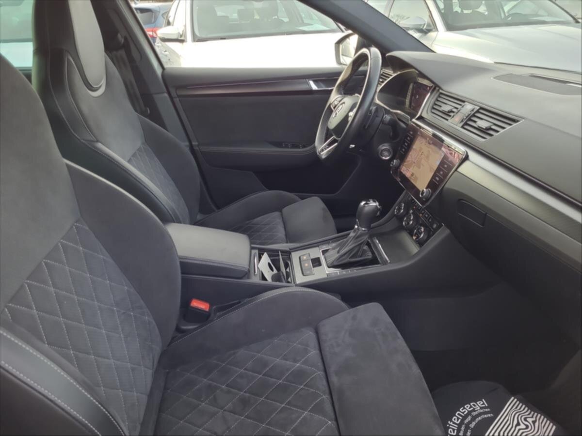 Škoda Superb Kombi 2,0 l 110 kw