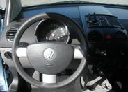 Volkswagen New Beetle 9