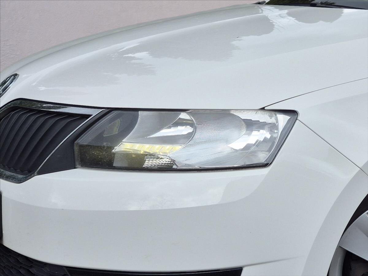 Škoda Rapid Sedan / Limuzína 999,0 70 kw