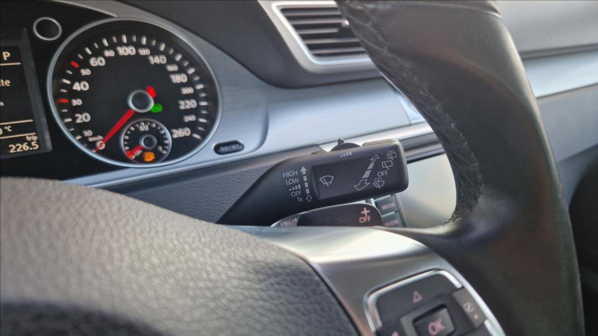 Volkswagen Passat Kombi 2,0 l 155 kw