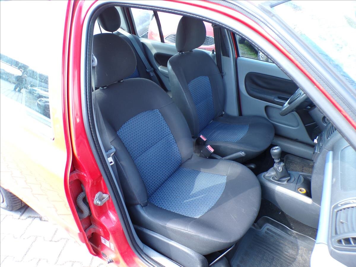 Renault Thalia Sedan / Limuzína 1,1 l 55 kw