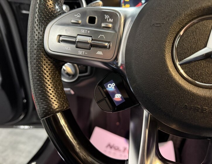 Mercedes-Benz Třídy C 12