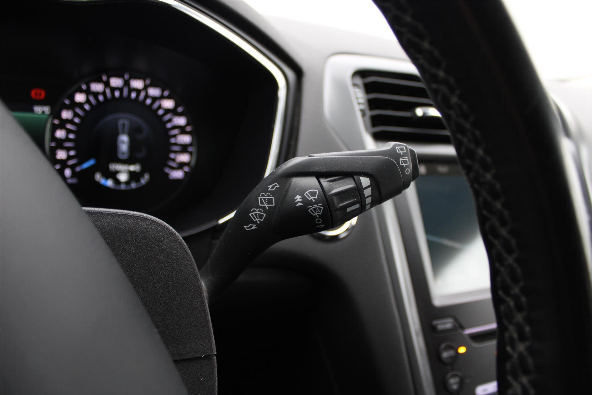 Ford Mondeo Kombi 2,0 l 110 kw