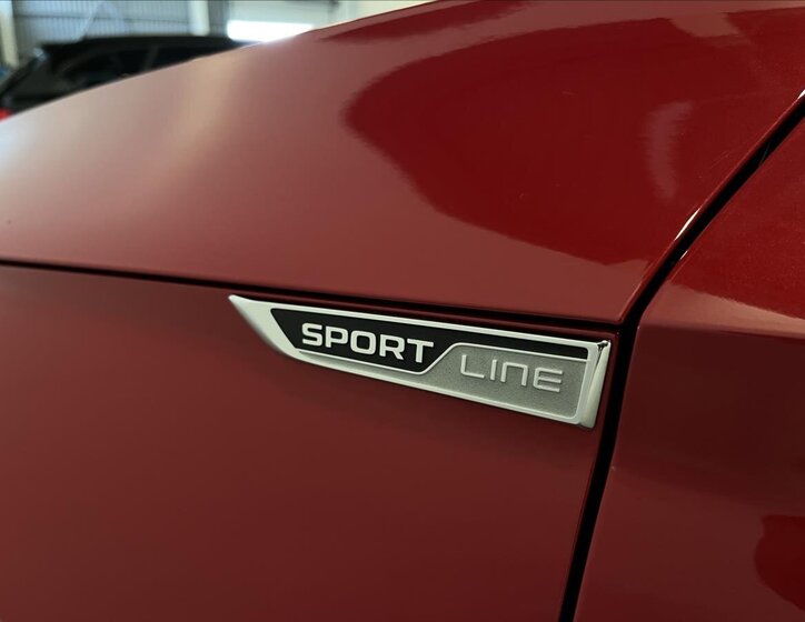 Škoda Superb Kombi 2,0 l 147 kw