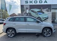 Škoda Karoq SUV / Terénní 1,5 l 110 kw