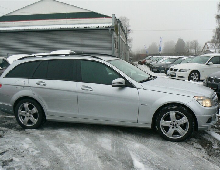 Mercedes-Benz Třídy C 8