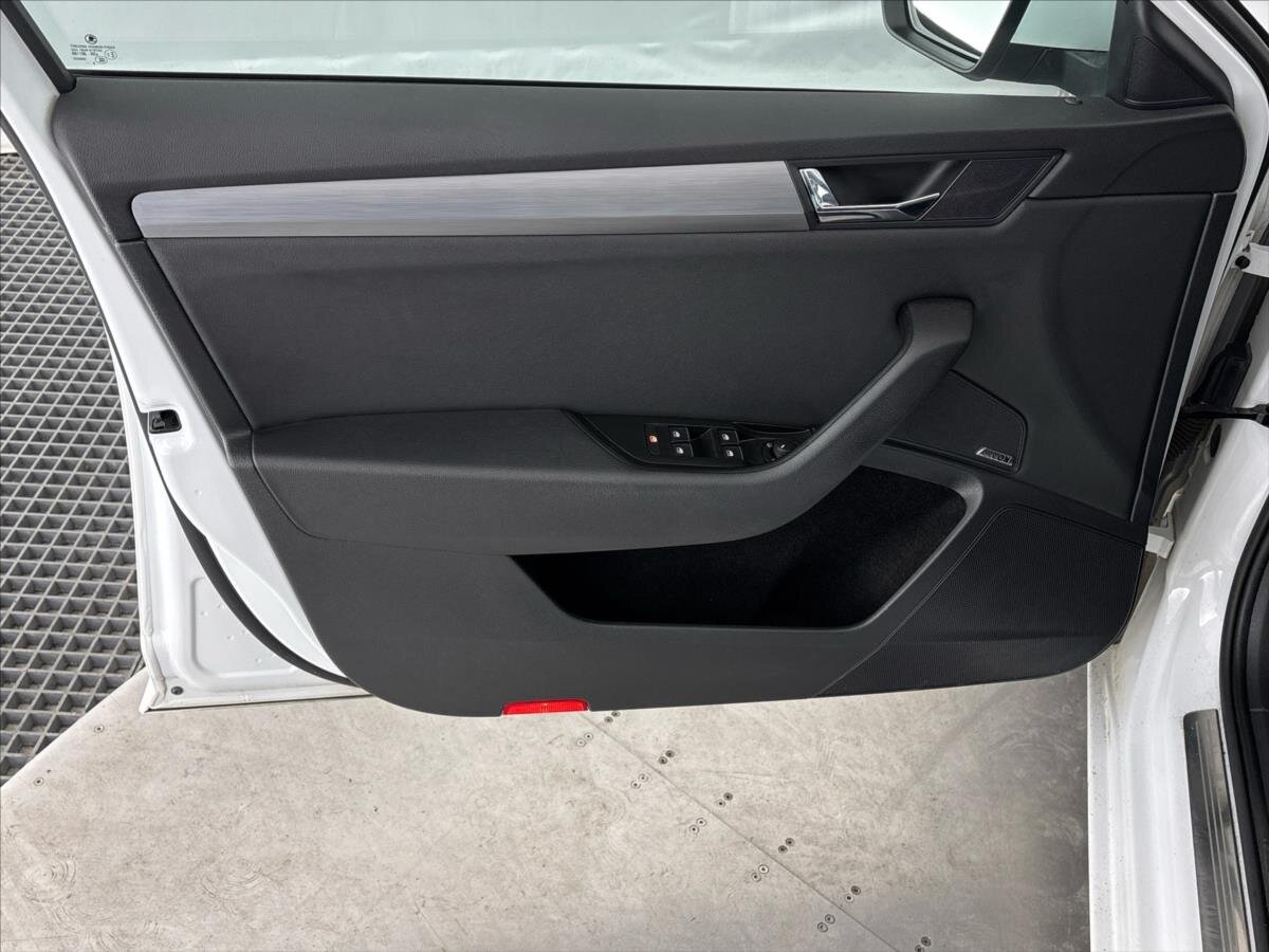 Škoda Superb Kombi 2,0 l 110 kw