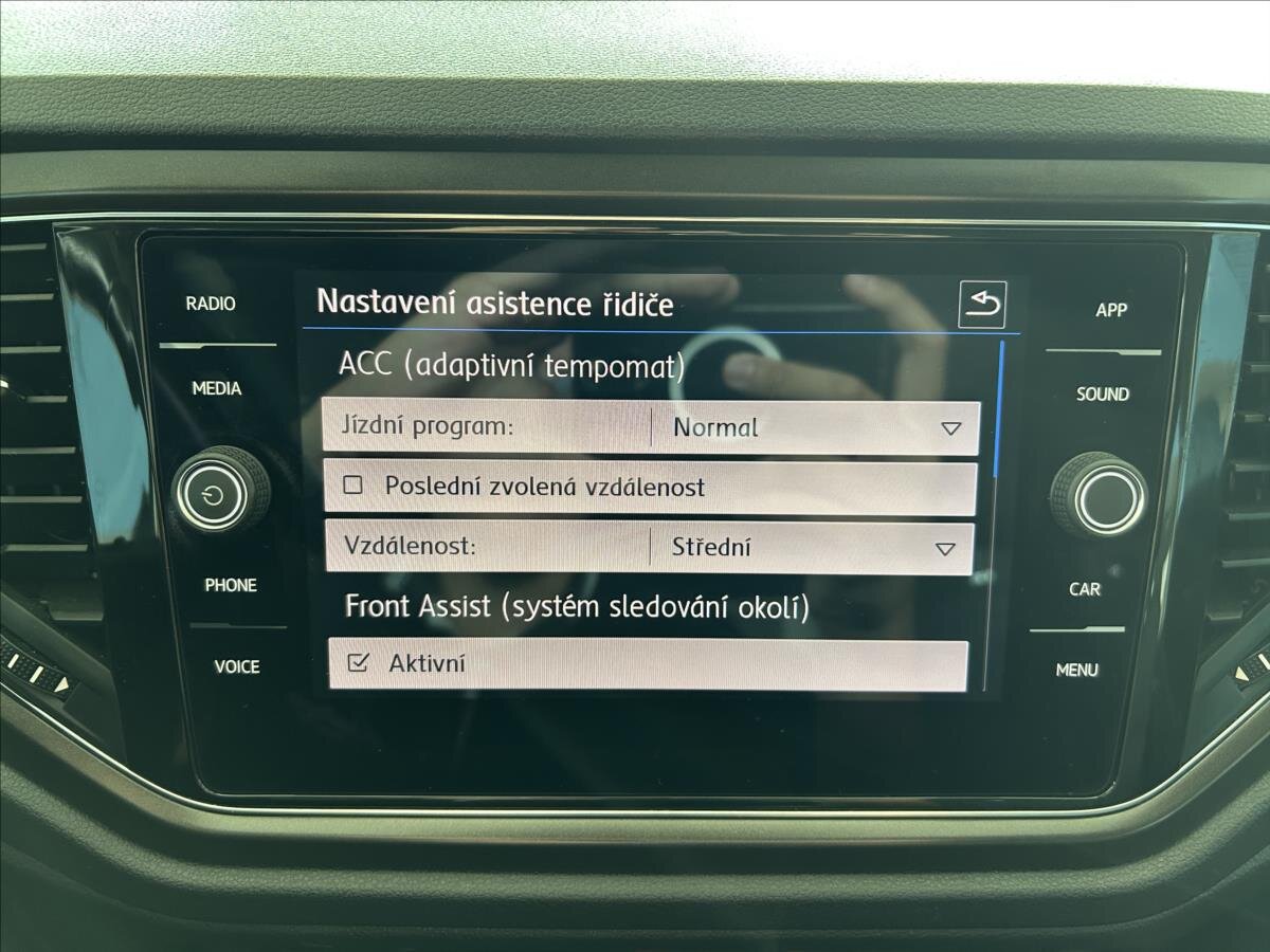 Volkswagen T-Roc SUV 2,0 l 110 kw