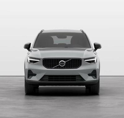 Volvo XC40 3