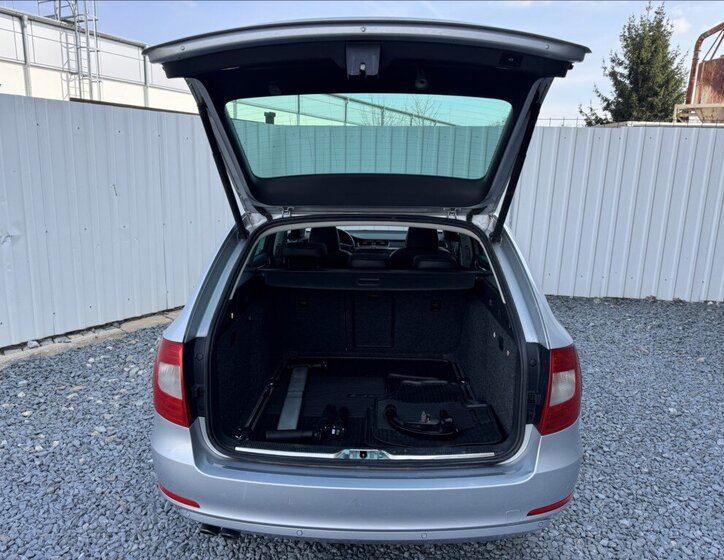 Škoda Superb Kombi 2,0 l 125 kw