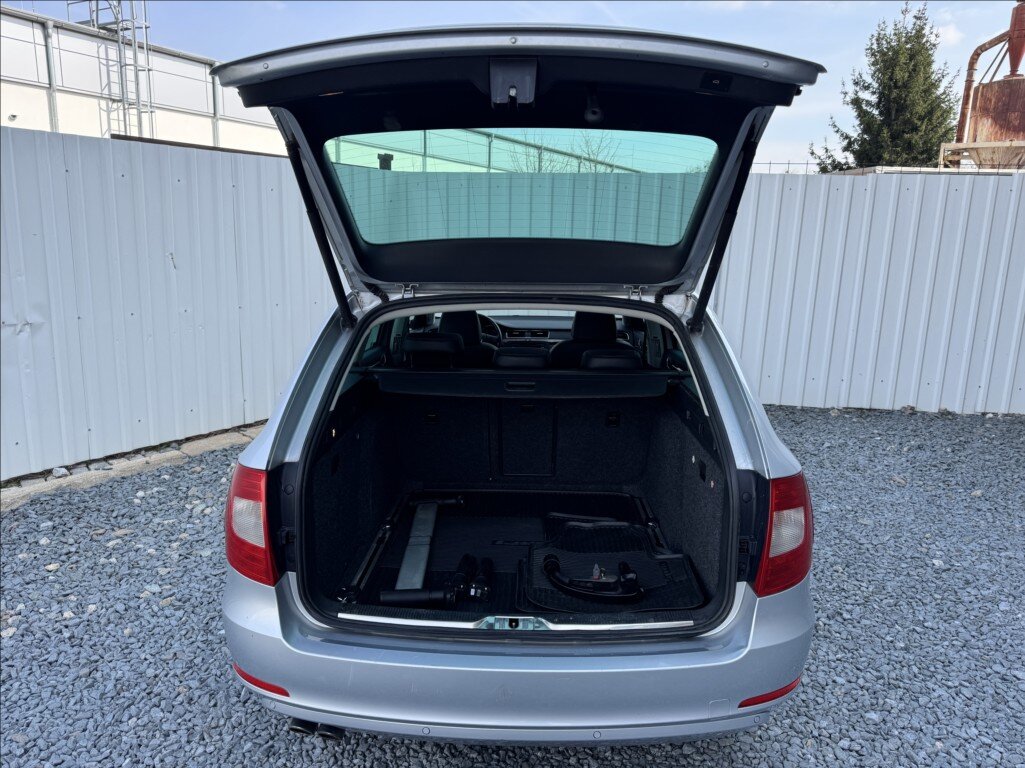 Škoda Superb Kombi 2,0 l 125 kw