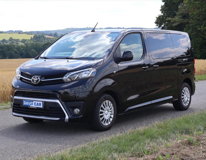 Toyota ProAce Verso 3