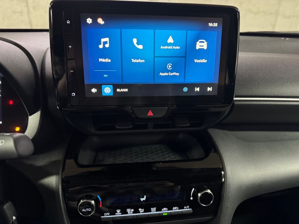 Toyota Yaris Cross SUV 1,5 l 68 kw