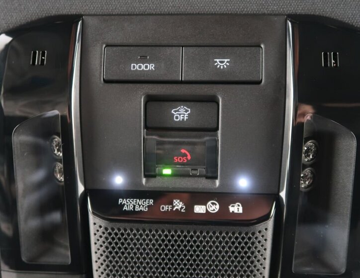 Toyota Land Cruiser SUV 2,8 l 151 kw