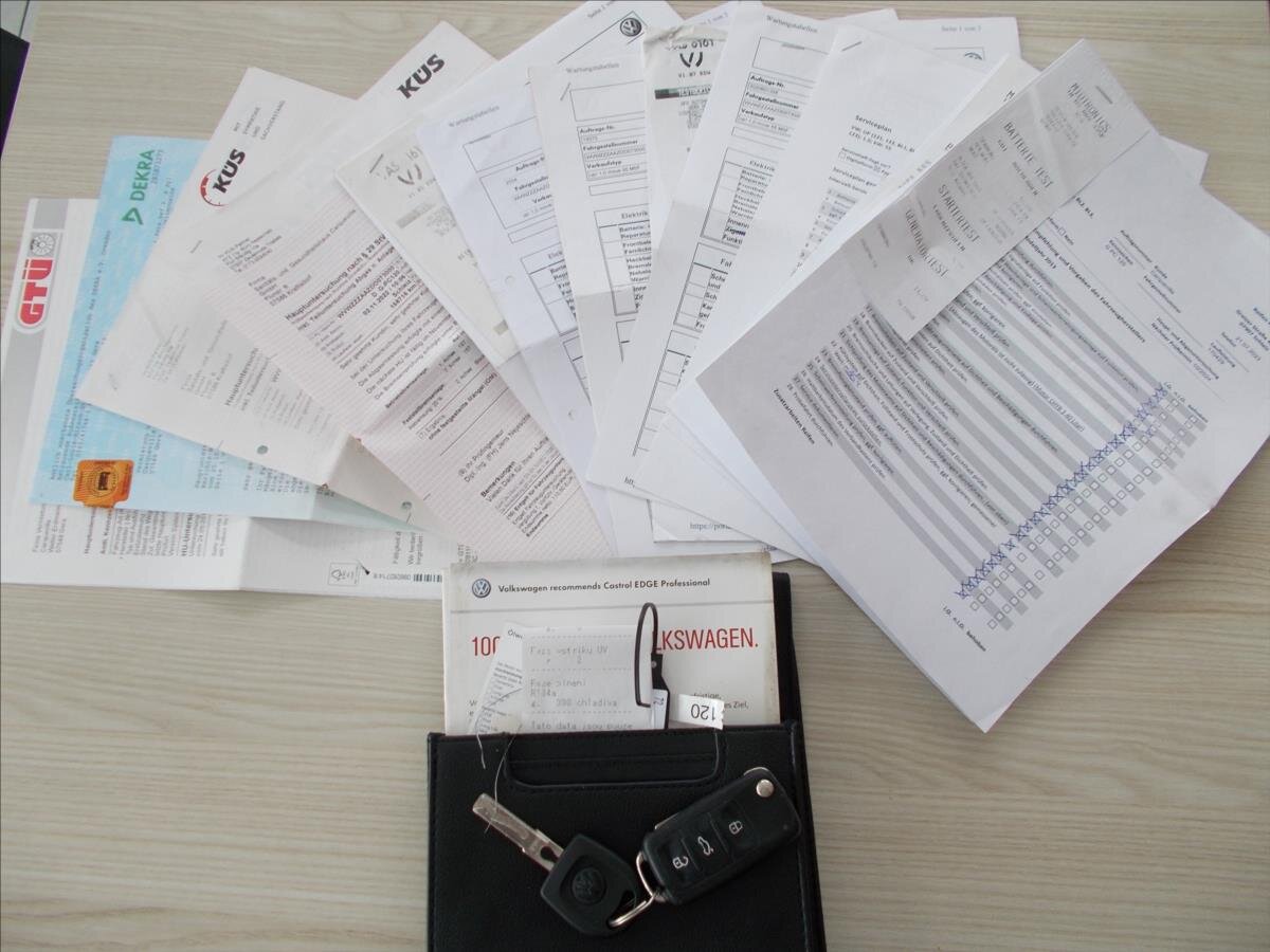 Volkswagen up! Hatchback 999,0 55 kw