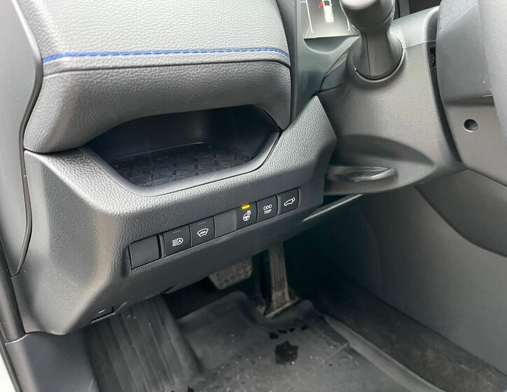 Toyota RAV4 SUV 2,5 l 131 kw