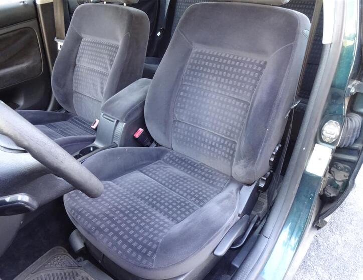 Volkswagen Passat 19