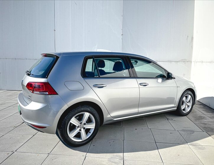 Volkswagen Golf Hatchback 1,4 l 81 kw