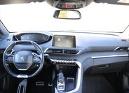 Peugeot 5008 SUV 1,6 l 133 kw