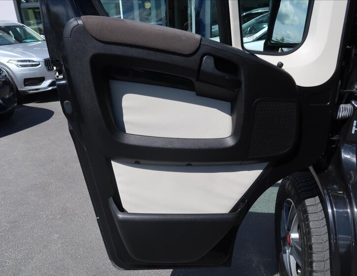 Fiat Ducato VAN / Minibus 2,3 l 110 kw
