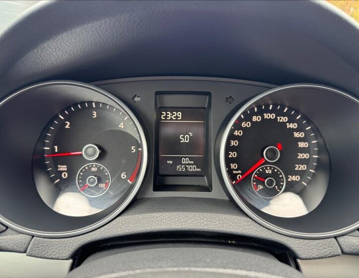 Volkswagen Golf Kombi 1,6 l 77 kw