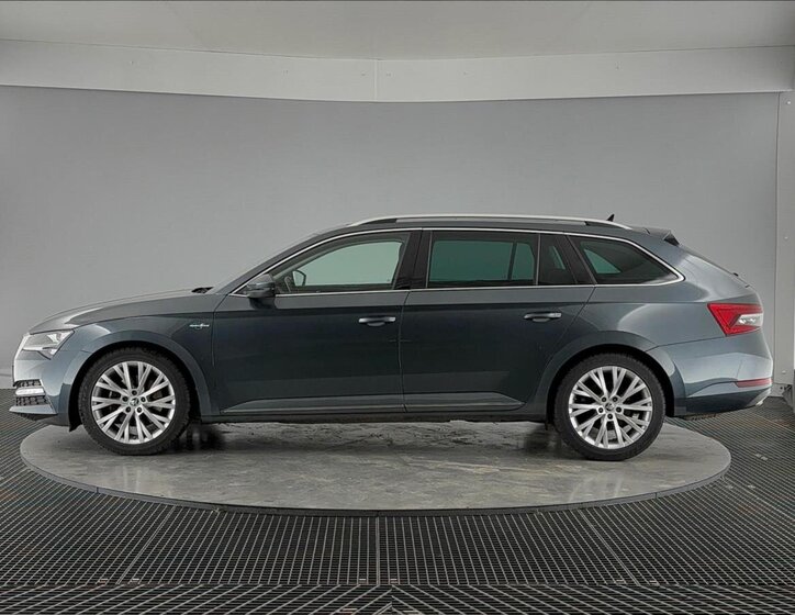 Škoda Superb Kombi 2,0 l 147 kw