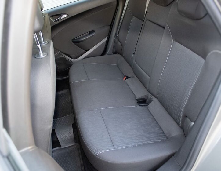 Opel Astra Sedan / Limuzína 1,4 l 103 kw